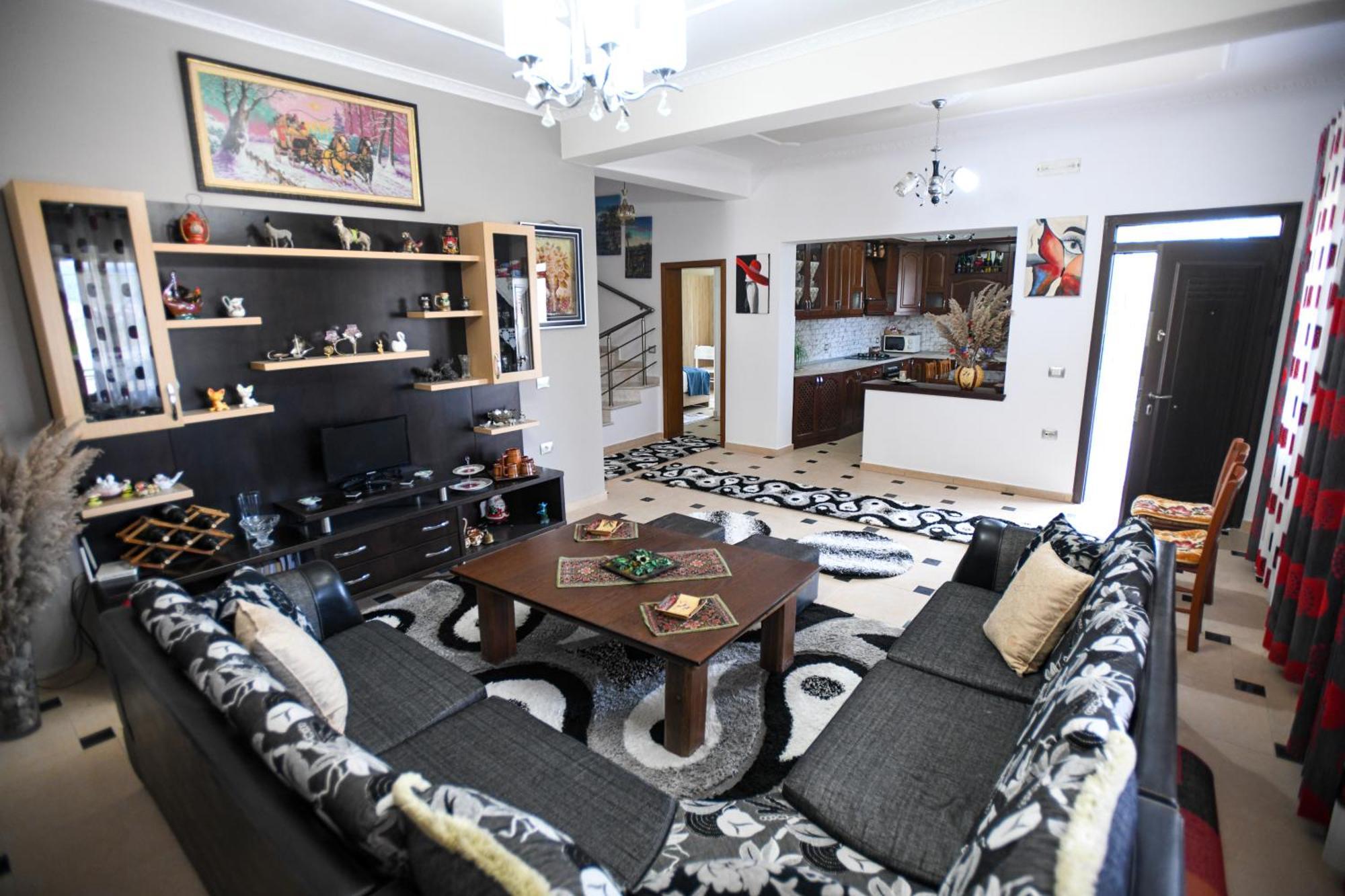 Villa Solitude Berat Exterior photo